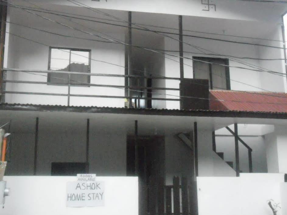 Ashok Homestay El Nido Exteriör bild